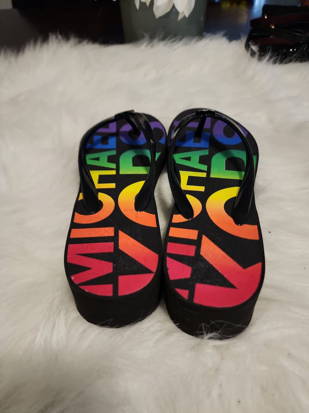 شبشب Michael Kors Wedge نسائي - أسود/أبيض بسعر خاص