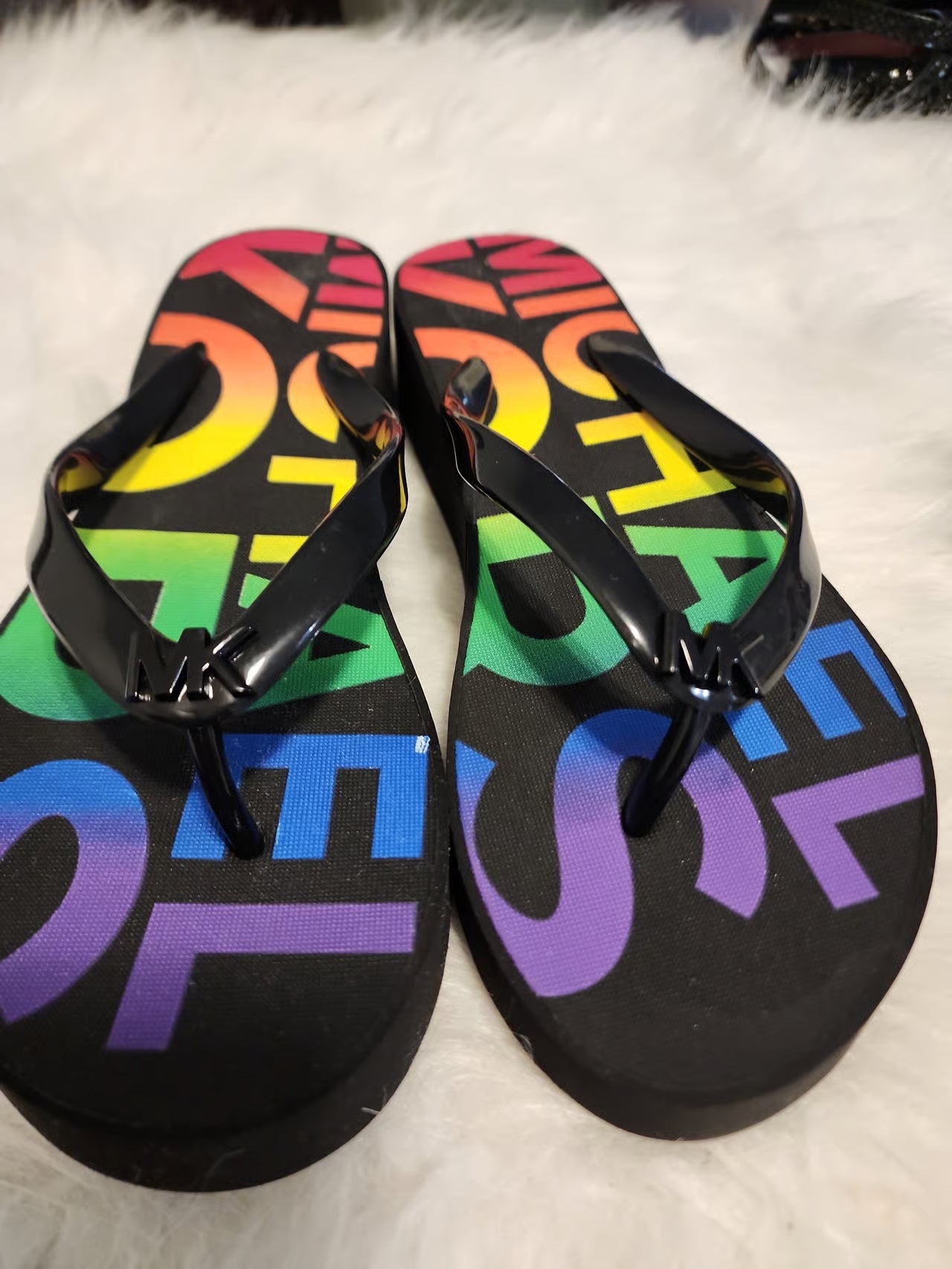شبشب Michael Kors Wedge نسائي - أسود/أبيض بسعر خاص